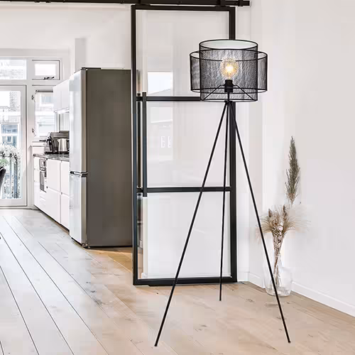 Stehleuchte mit Gitterschirm